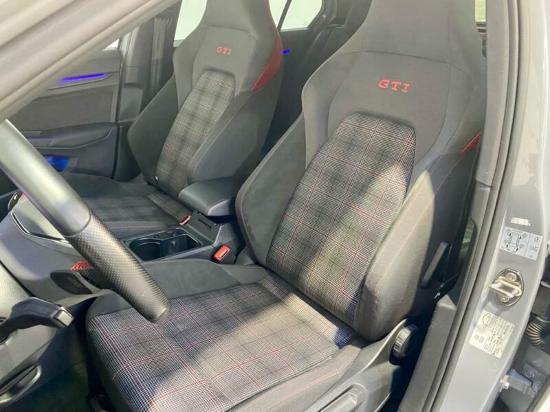 VOLKSWAGEN Golf GTI 2.0 TSI DSG 5p.