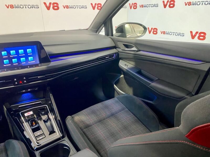 VOLKSWAGEN Golf GTI 2.0 TSI DSG 5p.