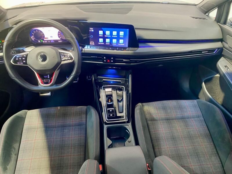 VOLKSWAGEN Golf GTI 2.0 TSI DSG 5p.