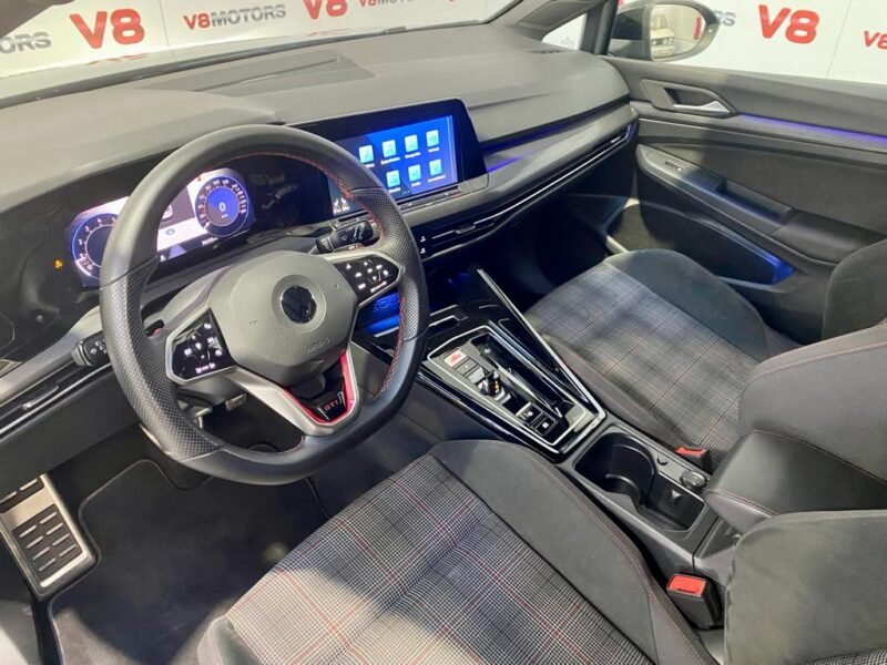 VOLKSWAGEN Golf GTI 2.0 TSI DSG 5p.