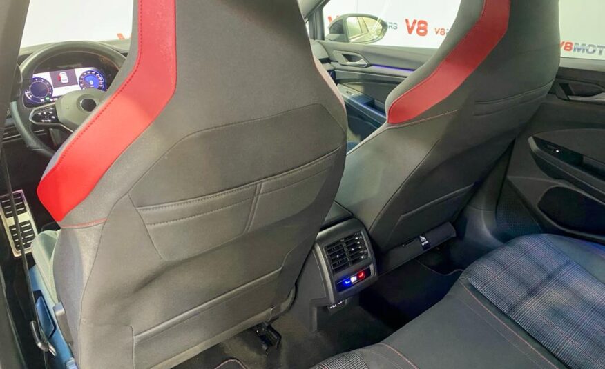 VOLKSWAGEN Golf GTI 2.0 TSI DSG 5p.