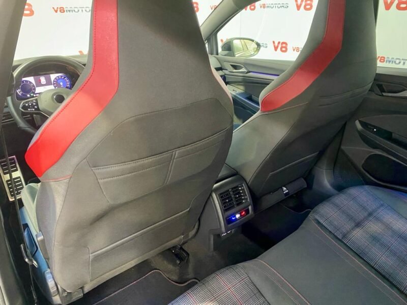 VOLKSWAGEN Golf GTI 2.0 TSI DSG 5p.