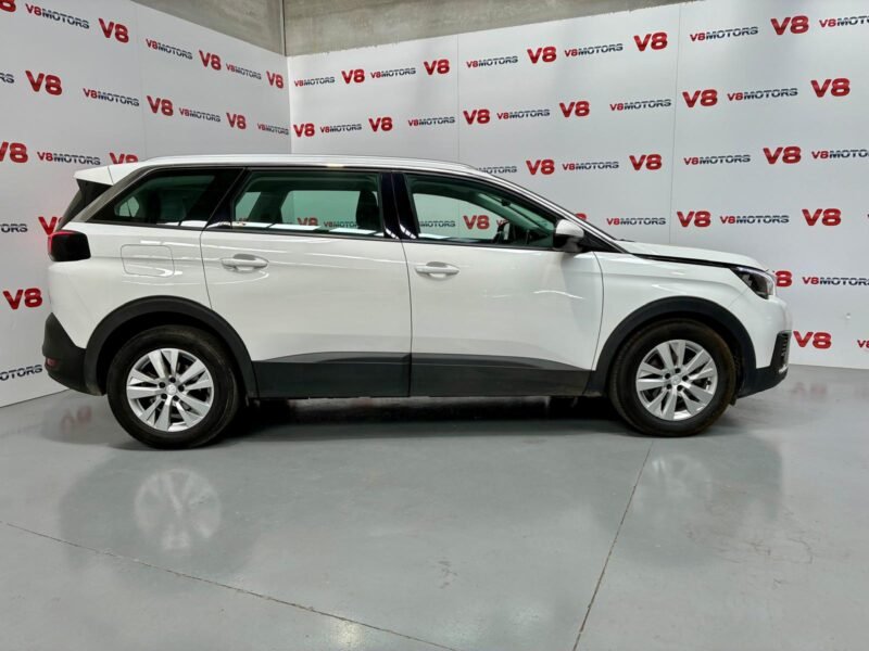 PEUGEOT 5008 5008 Allure 1.5L BlueHDi SS