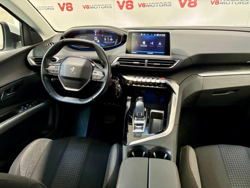 PEUGEOT 5008 5008 Allure 1.5L BlueHDi SS